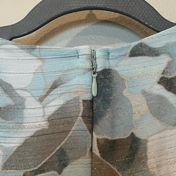 Stunning Calvin Klein Maxi Dress - Picture 9 of 10